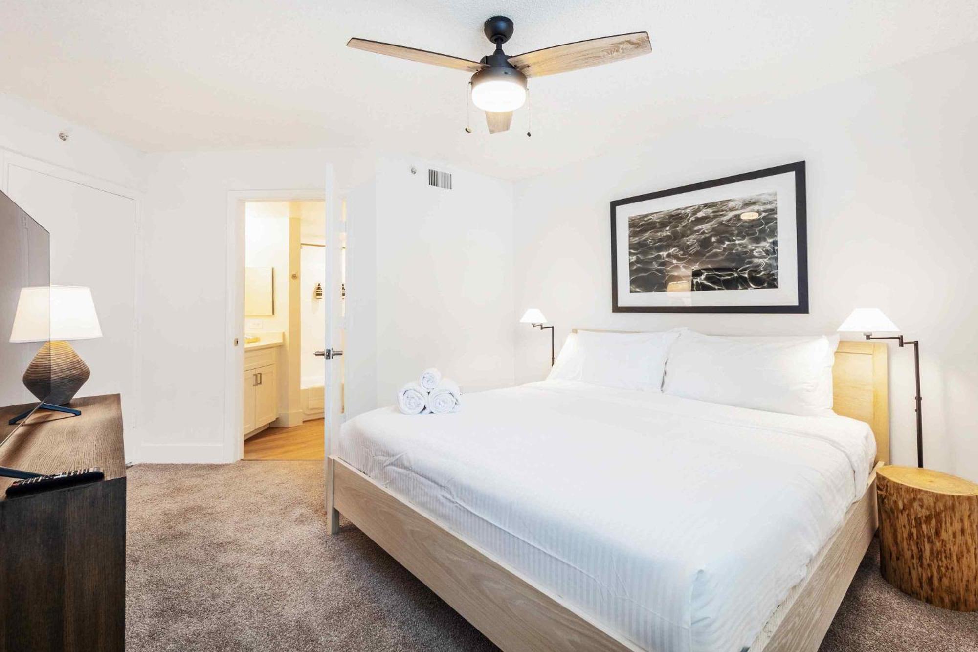 Stunning Centrally Located Apartments At New River Cove In South Florida 劳德代尔堡 外观 照片
